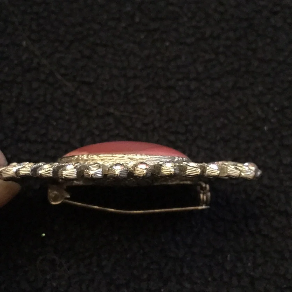 Vintage pink brooch with rhinestones - Picture 6 of 6